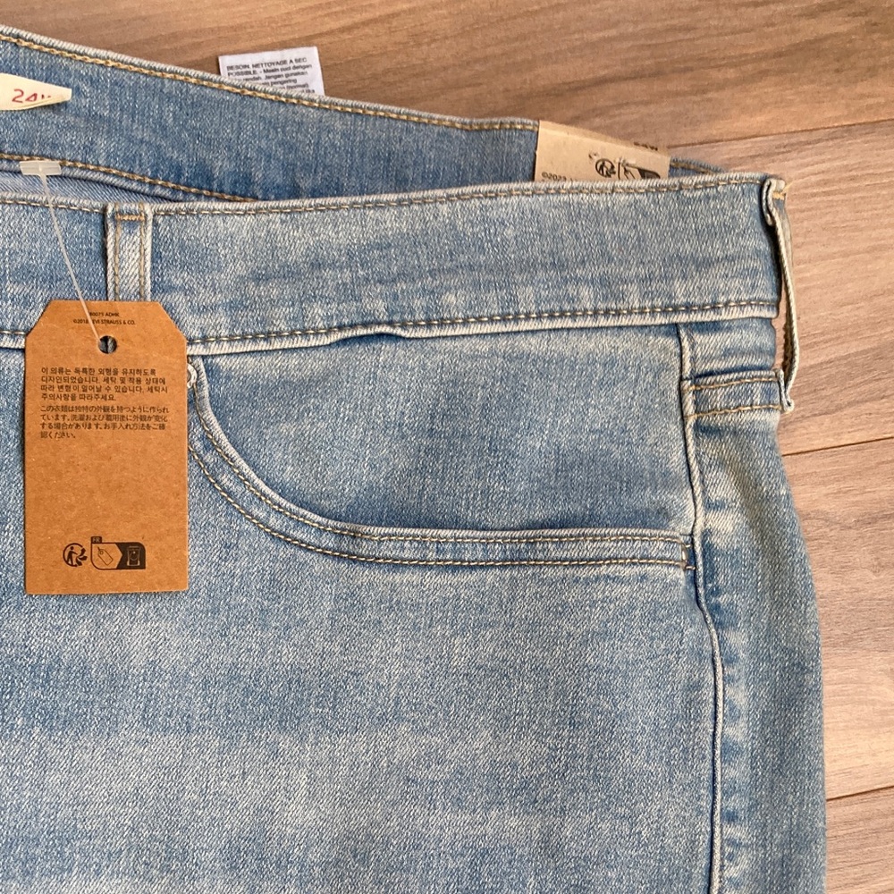 Levi's shaping Bermuda jean short smoothing tummy panel denim short 24W - Picture 5 of 16